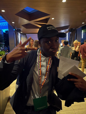 Jeanette wins a PROTO Hat